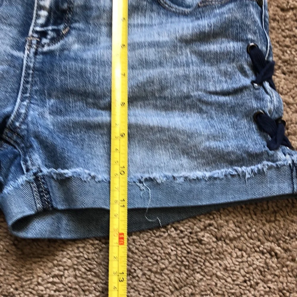 True‎ Craft Short Girls Size 16 Denim Blue Teen Junior Cuffed Raw Hem